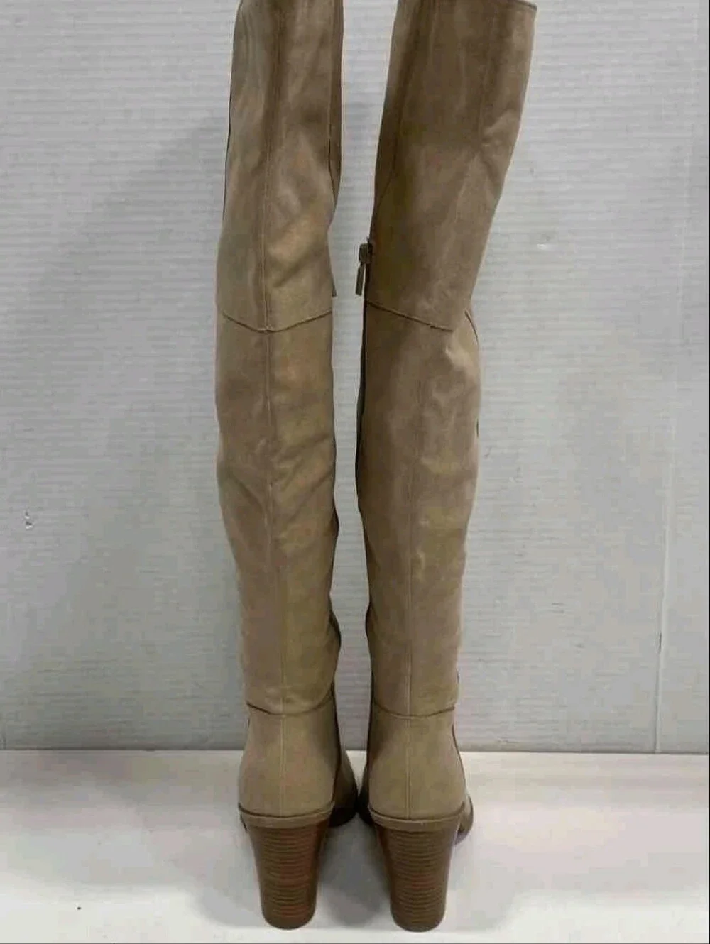 MICHAEL KORS Knee High Tan Suede 